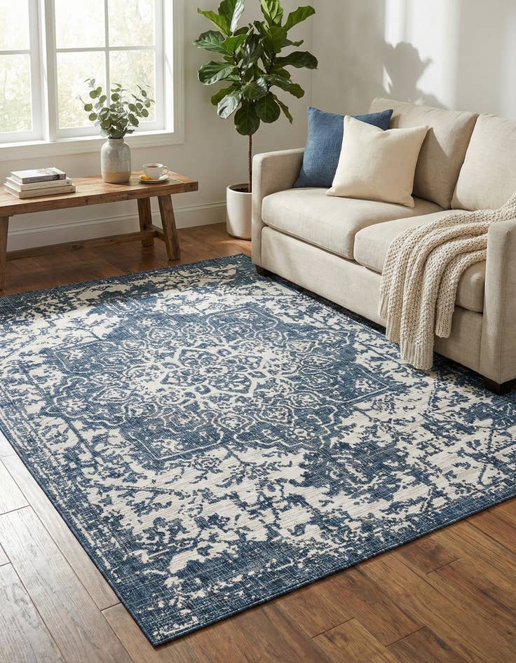 Detail image of 7' x 10' Easy-Clean Jill Zarin Dubai Indoor / Outdoor Rug