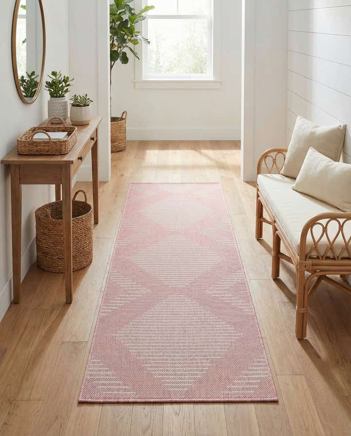 2' x 6' Easy-Clean Modern Indoor / Outdoor Runner Rug