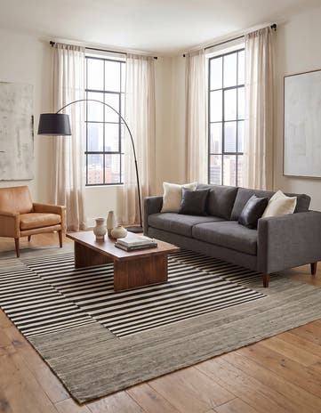 6' x 7' 7 Hand Woven Kilim Modern Wool Square Rug