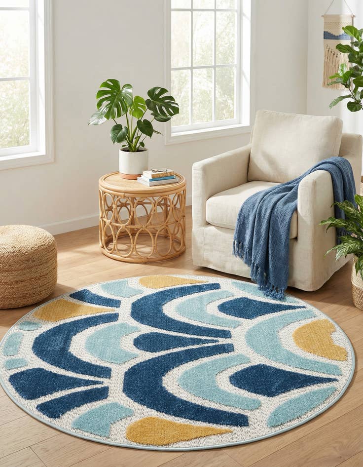 Detail image of  3' 3 x 3' 3  Washable Belize Indoor / Outdoor Round Rug