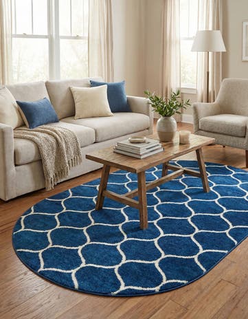 5' 3 x 8' Lattice Frieze Oval Rug