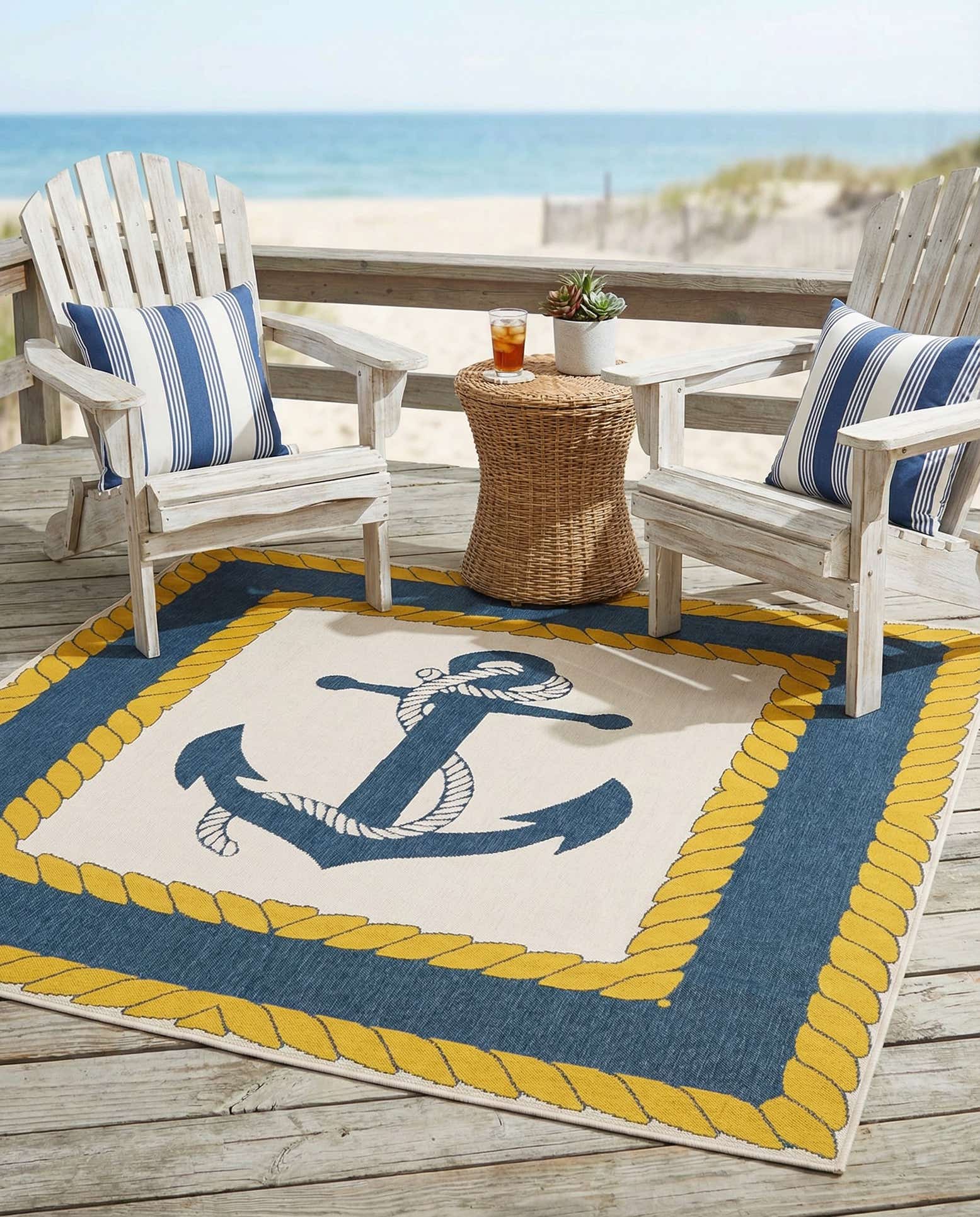 7' 10 x 7' 10 Easy-Clean Coastal Indoor / Outdoor Square Rug
