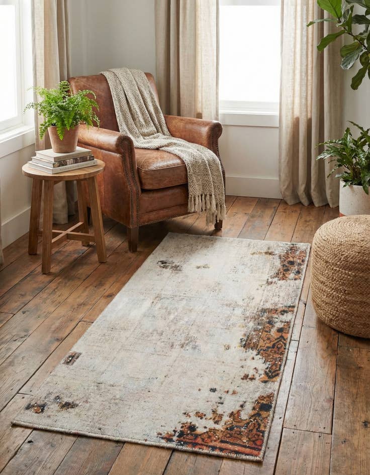 Detail image of 2' 8 x 5'  Hand Knotted Ultra Vintage Persian Wool Rug