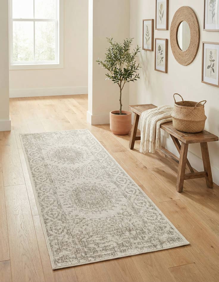 Detail image of 2' x 5' 3  Washable Traditional Indoor / Outdoor Runner Rug
