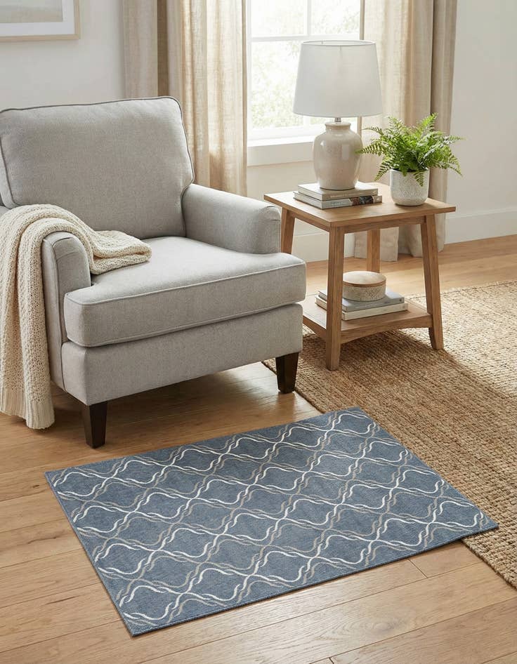 Detail image of 1' 3 x 1' 3  Washable Trellis Indoor / Outdoor Sample Rug