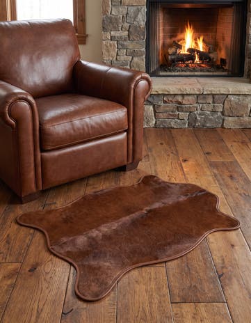 2' 2 x 2' 11 Cowhide Leather Rug