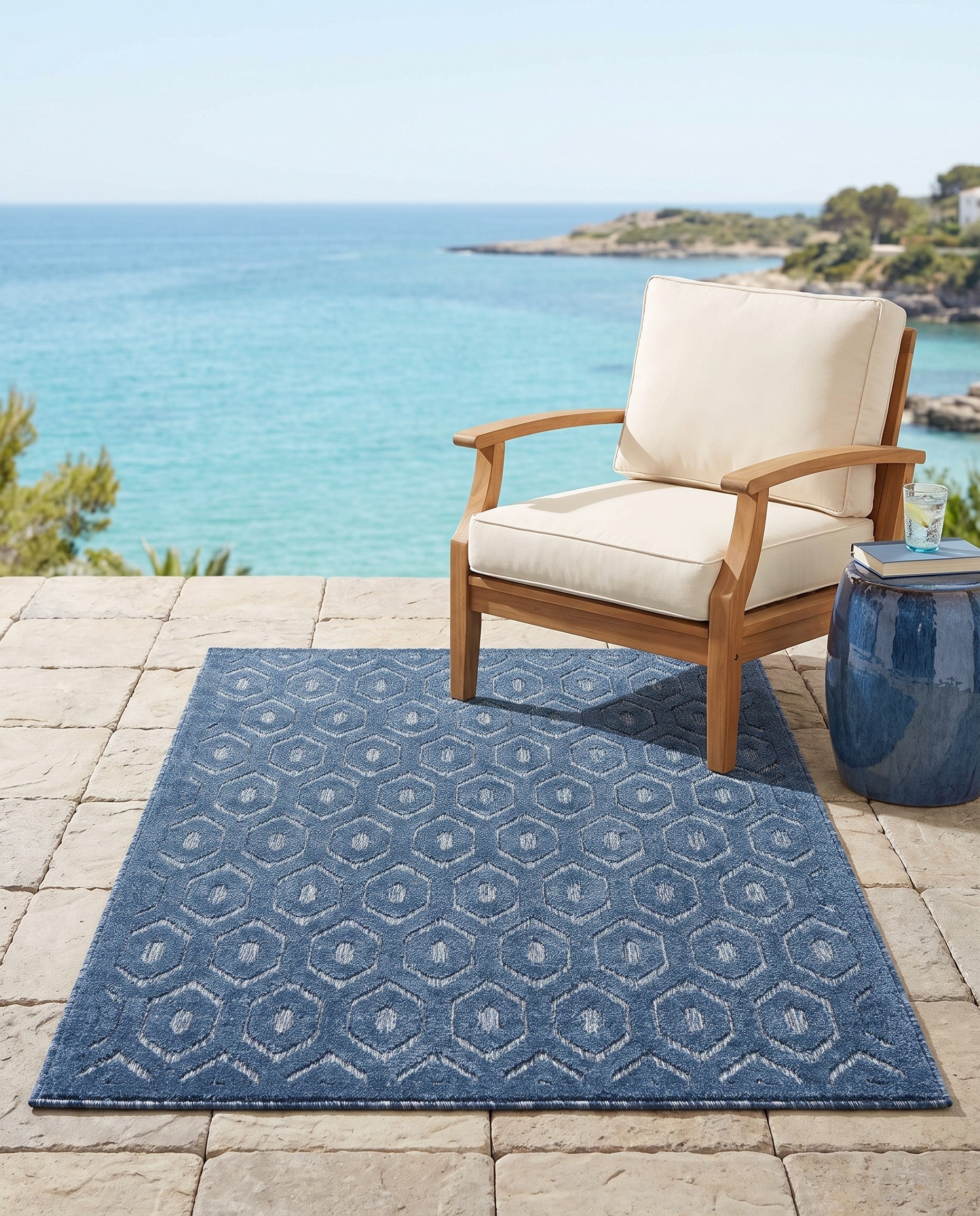 4' x 6' Easy-Clean Trellis Textured Indoor / Outdoor Rug