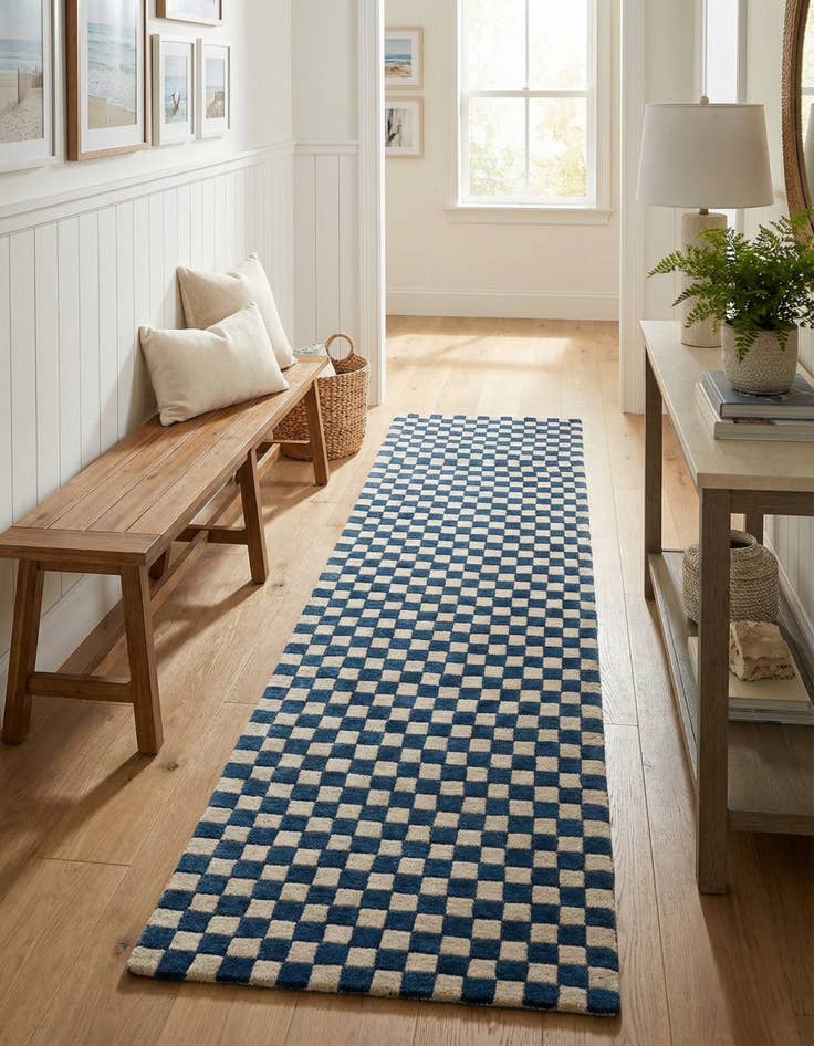 Detail image of  2' 7 x 12' Hand Tufted Wool Runner Rug