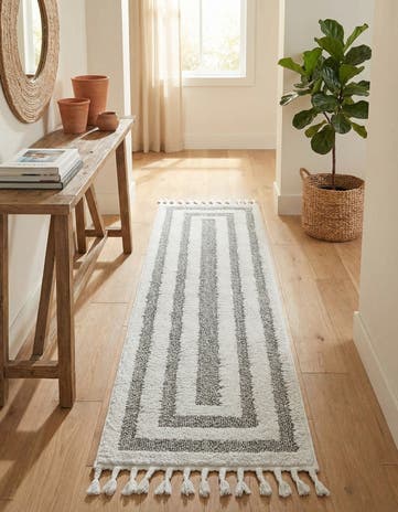 2' x 8' Boho Runner Rug