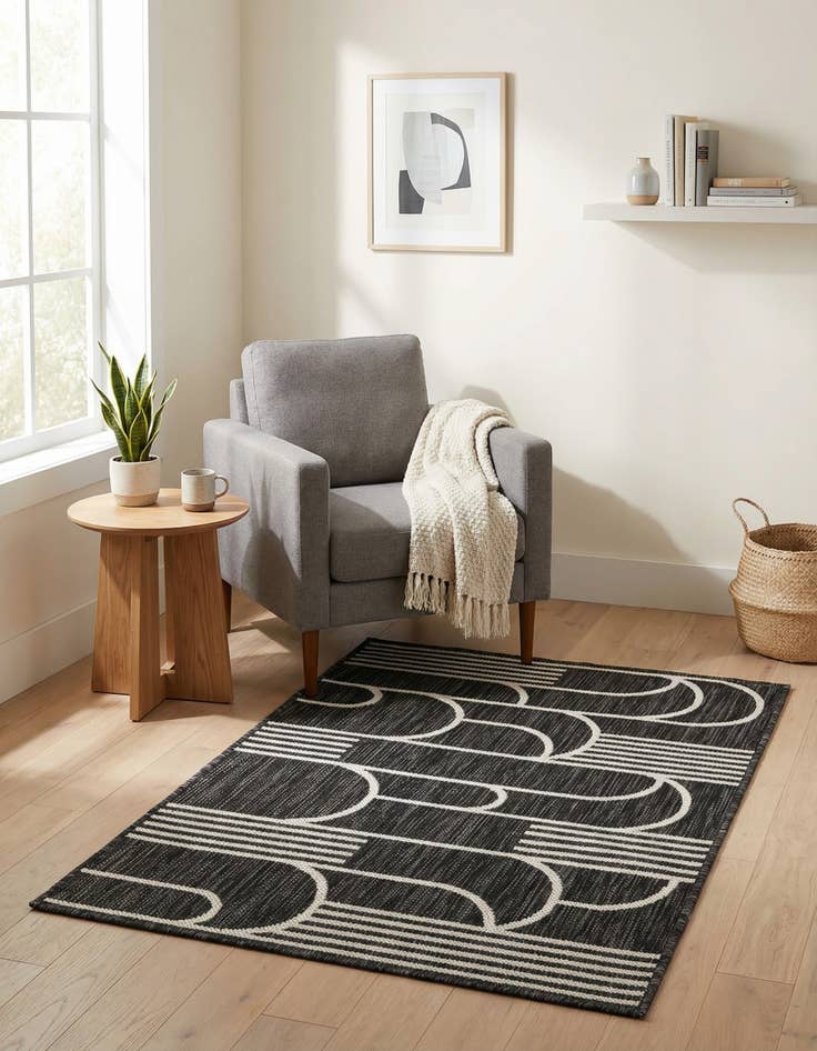 Detail image of  2' x 3'  Washable Modern Indoor / Outdoor Rug