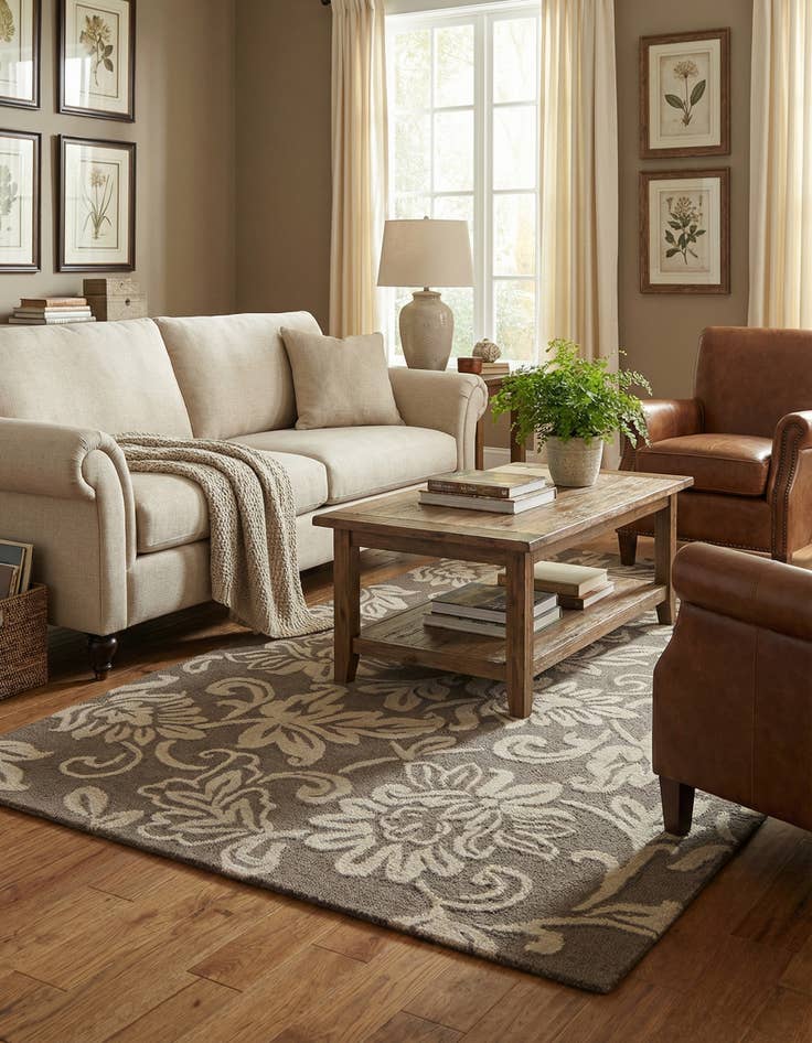 Detail image of 5' x 8' Agra Rug