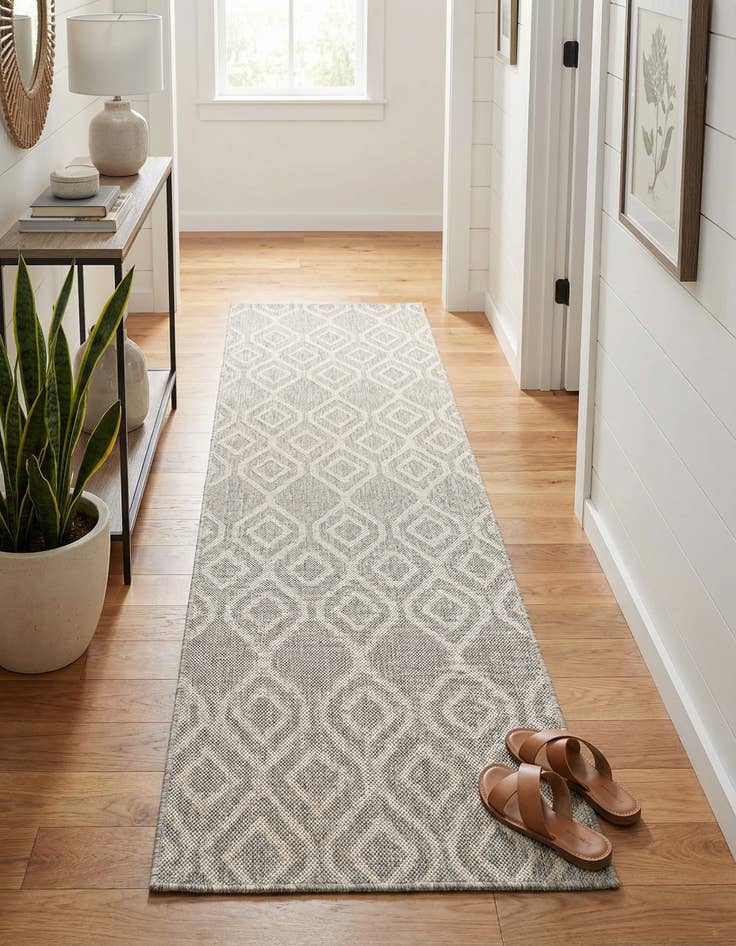 Detail image of 2' x 8' Easy-Clean Jill Zarin Turks and Caicos Indoor / Outdoor Runner Rug