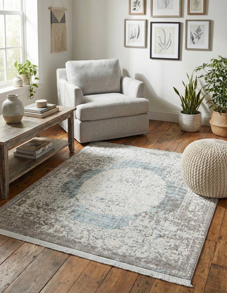 Detail image of  4' x 4' Modern Classical Square Rug