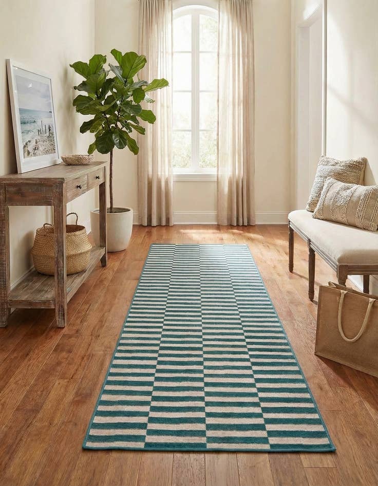 Detail image of 2' 9 x 9' 10 SoHo Runner Rug