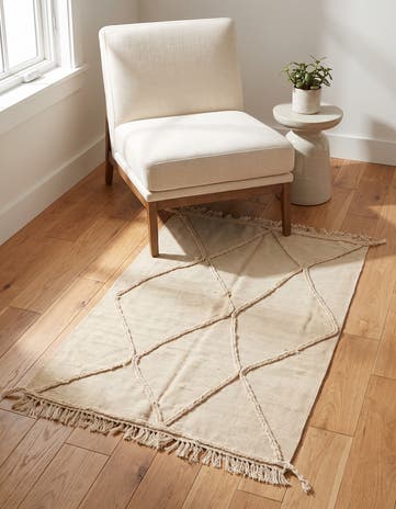 3' 5 x 4' 10 Hand Woven Moroccan Wool Rug