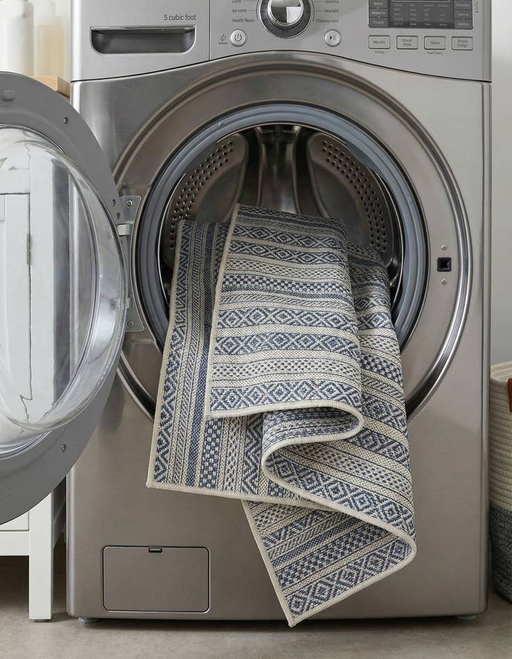 Detail image of 5' 3 x 5' 3  Washable Striped Indoor / Outdoor Square Rug