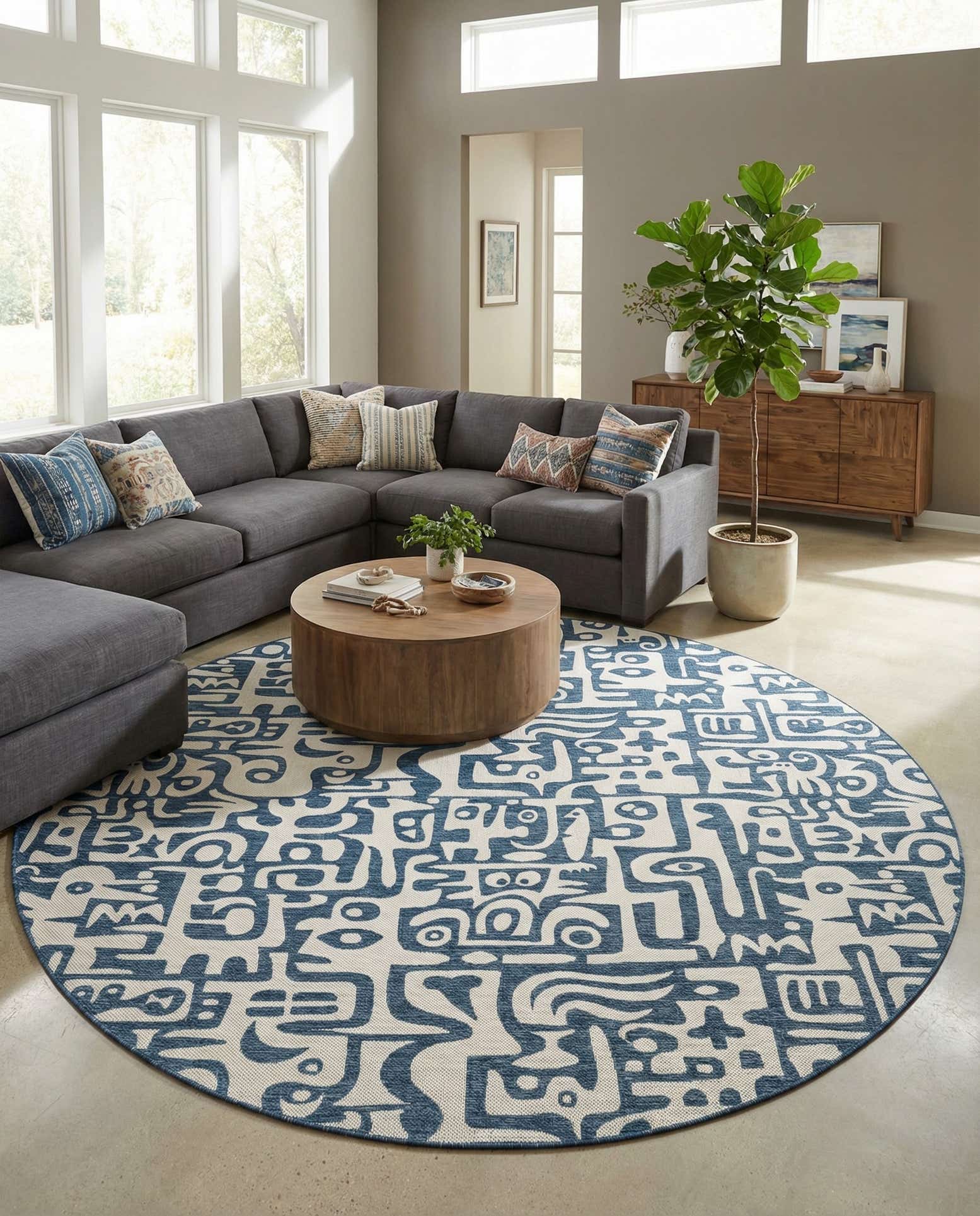 12' x 12' Easy-Clean Modern Indoor / Outdoor Round Rug