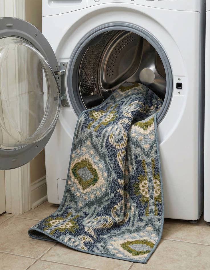 Detail image of 2' 7 x 11'  Washable Modern Indoor / Outdoor Runner Rug