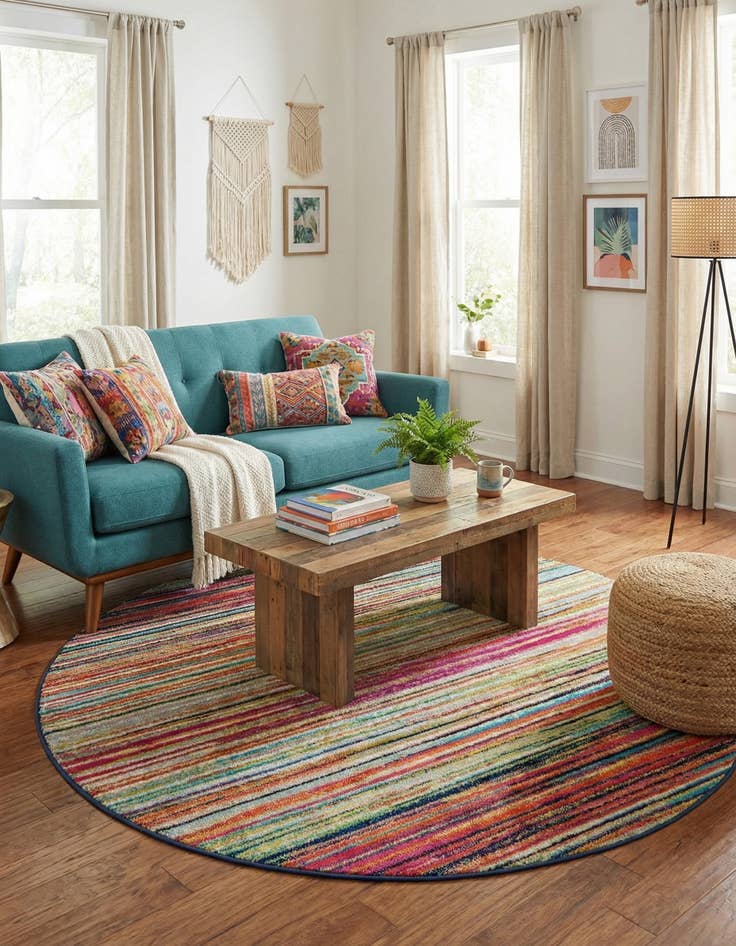 Detail image of  7' x 7' Azalea Round Rug