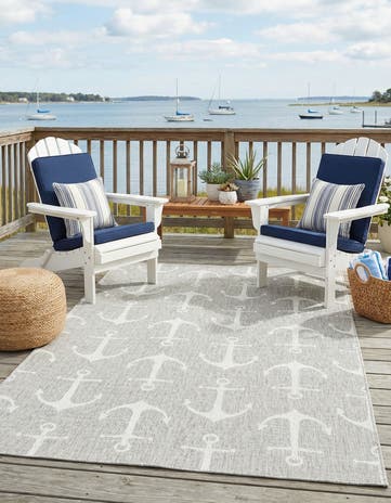 5' 3 x 8' Easy-Clean Coastal Indoor / Outdoor Rug