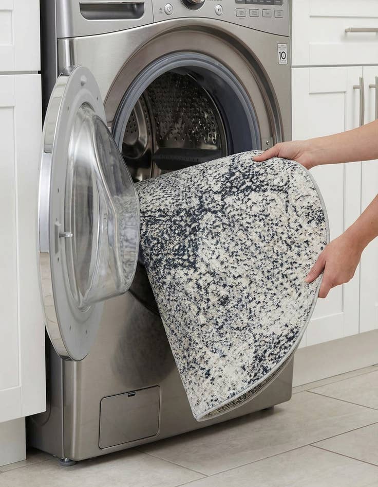 Detail image of  3' 3 x 3' 3 Kamala Washable Round Rug