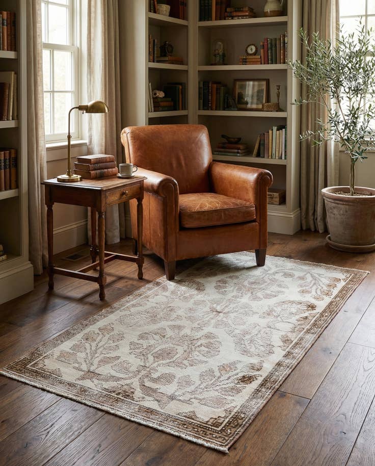 Detail image of 2' 10 x 5' 6 Hand Knotted Ultra Vintage Persian Wool Rug