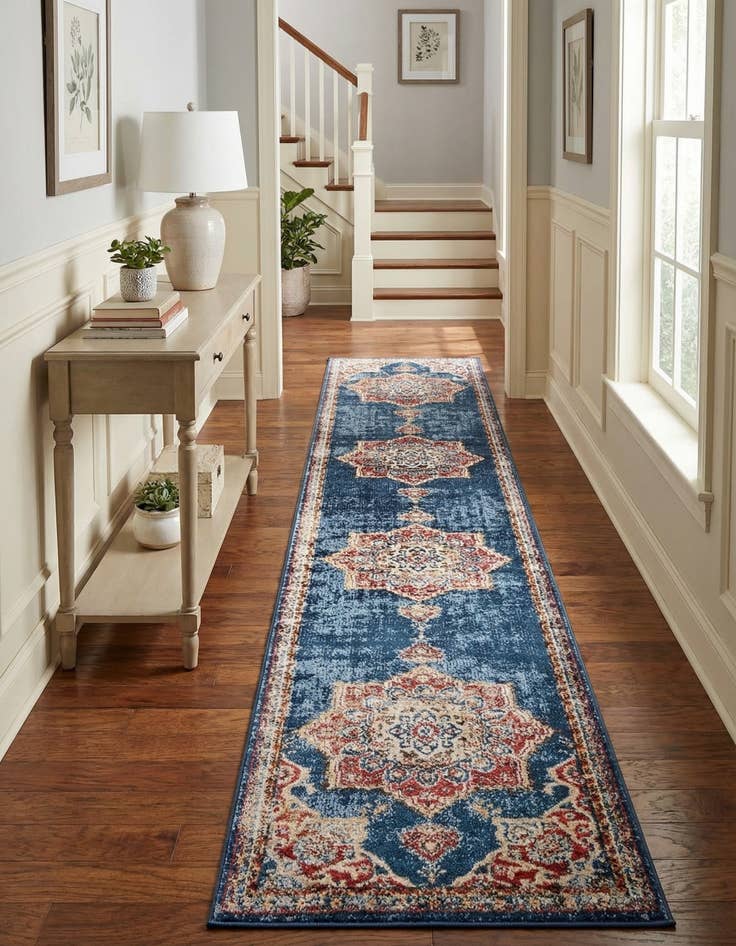 Detail image of 2' 7 x 13' Arcadia Runner Rug