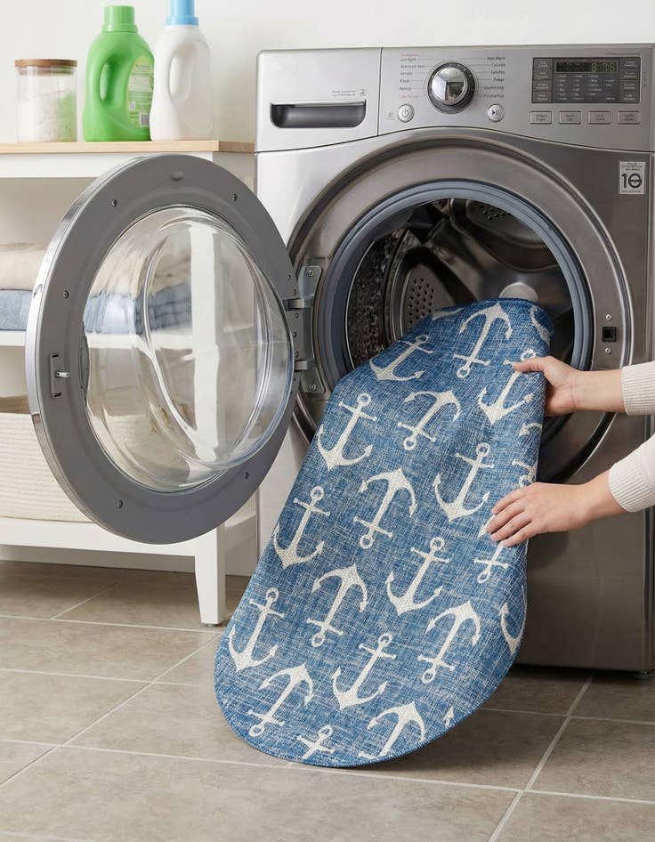 Detail image of 5' 3 x 8'  Washable Coastal Indoor / Outdoor Oval Rug