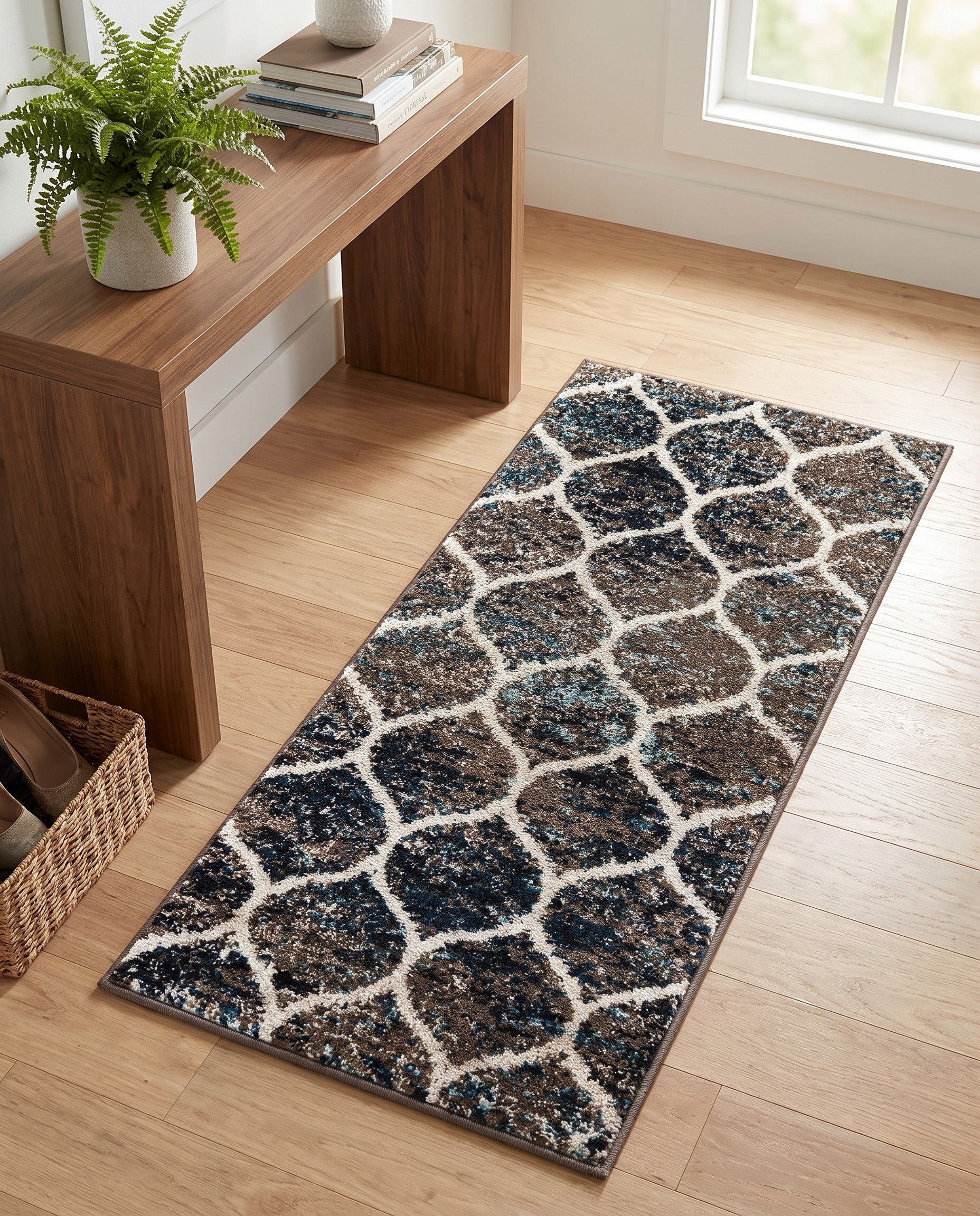 2' x 4' Lattice Frieze Runner Rug