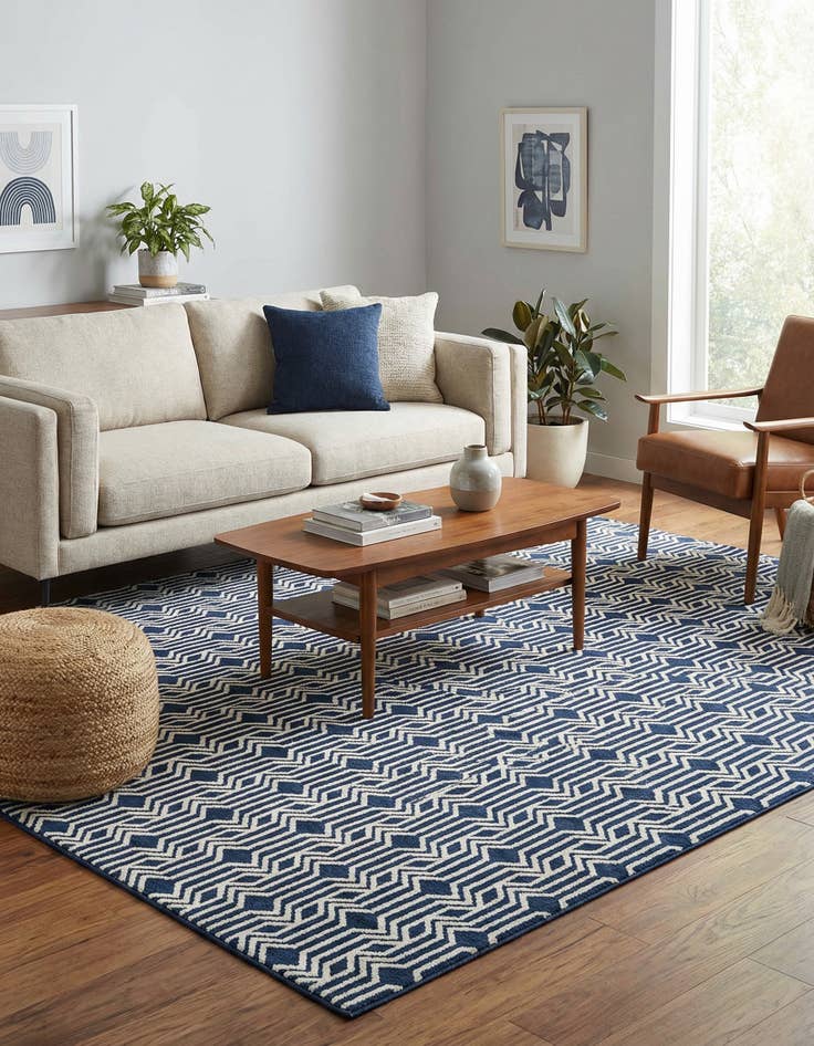 Detail image of 7' 10 x 10' Vince Camuto Rug