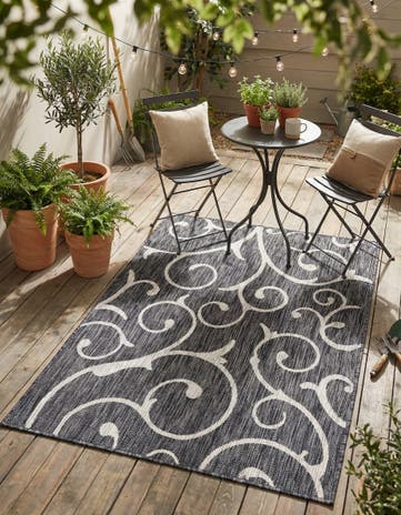 Charcoal Gray Easy-Clean Botanical Indoor / Outdoor Rug