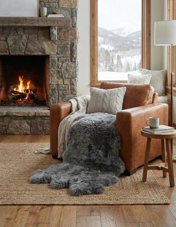 4' 9 x 6' Natural Sheepskin Freeform Rug