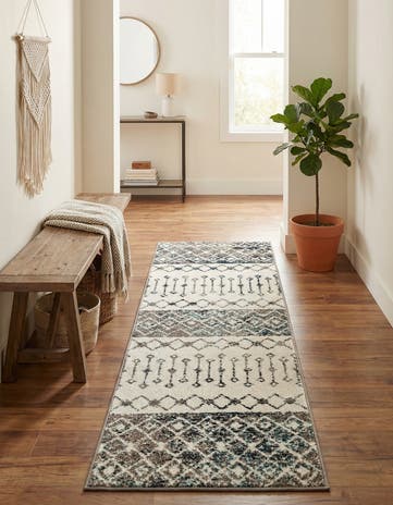 2' x 6' Moroccan Trellis Runner Rug