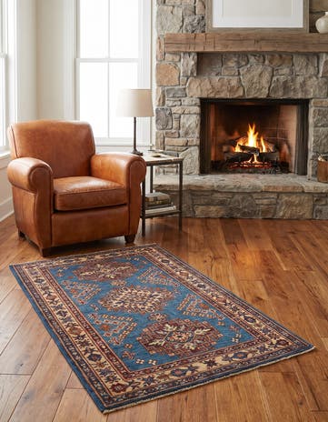 2' 8 x 4' 2 Hand Knotted Kazak Rug
