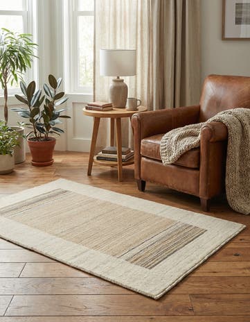 2' 5 x 4' 7 Hand Knotted Gabbeh Wool Rug