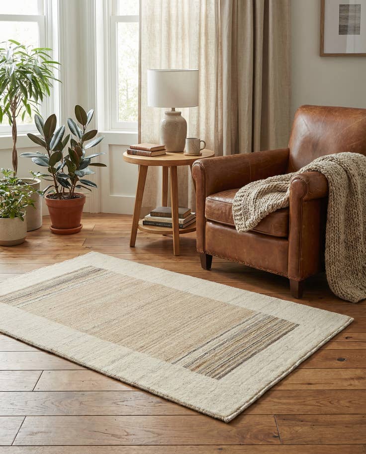 Detail image of 2' 5 x 4' 7 Hand Knotted Gabbeh Wool Rug