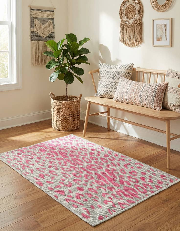 Detail image of  2' x 3'  Washable Safari Indoor / Outdoor Rug