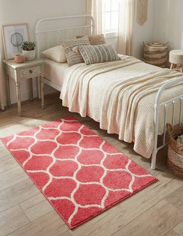 2' x 3' Lattice Frieze Rug