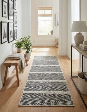 2' 3 x 6' Sabrina Soto Casa Madrid Runner Rug