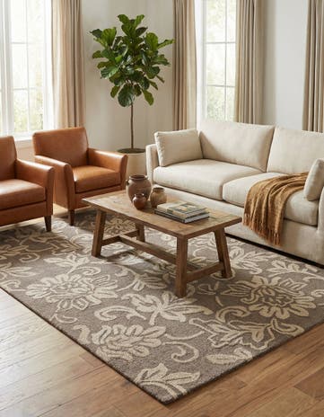 5' x 8' Agra Wool Rug