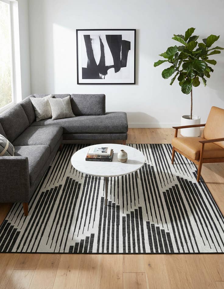 Detail image of  7' 10 x 7' 10  Washable Modern Indoor / Outdoor Square Rug