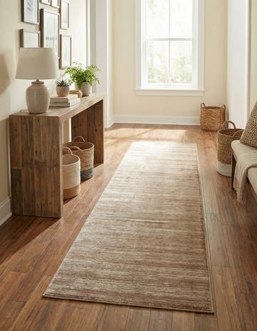 2' 7 x 12' Finsbury Runner Rug