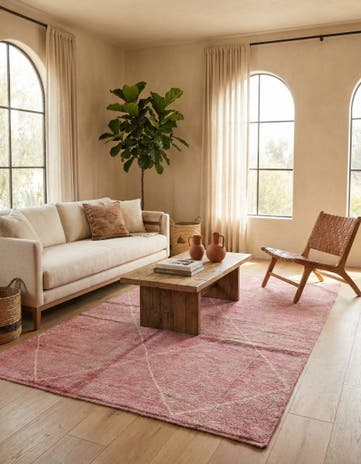 4' 9 x 6' 7 Hand Knotted Moroccan Wool Rug