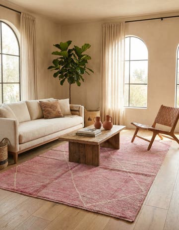 4' 9 x 6' 7 Hand Knotted Moroccan Wool Rug