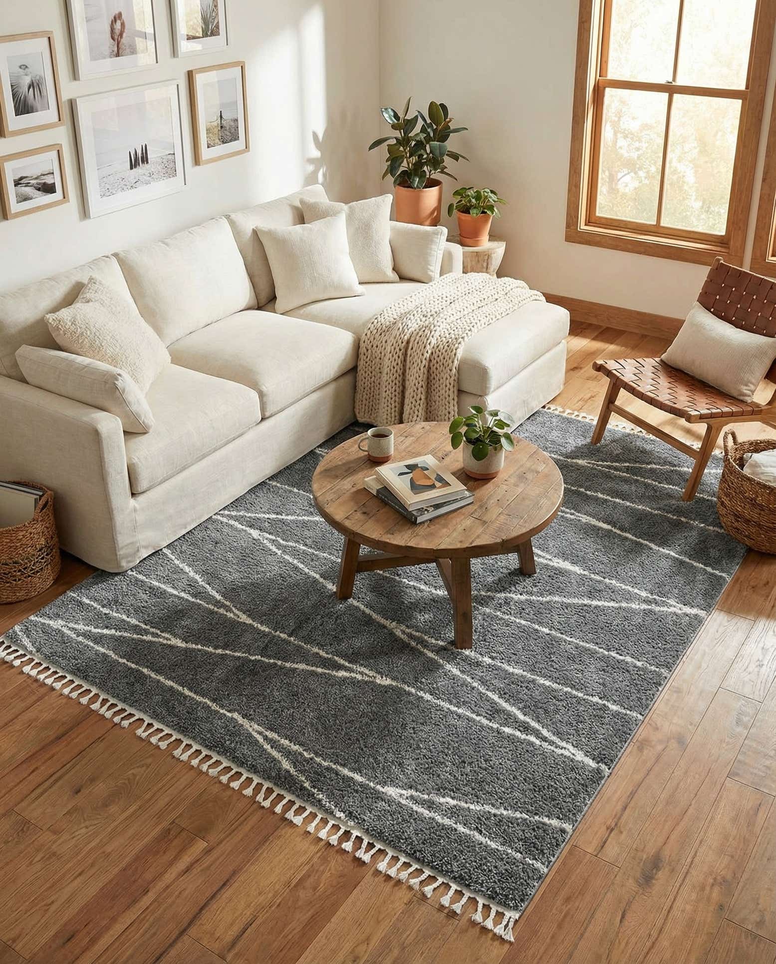 7' 10 x 7' 10 Serenity Shag Square Rug