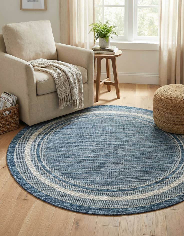 Detail image of 4' x 4'  Washable Border Indoor / Outdoor Round Rug