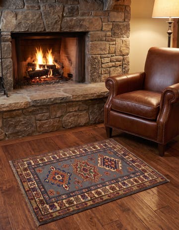 2' 8 x 4' 2 Hand Knotted Kazak Rug