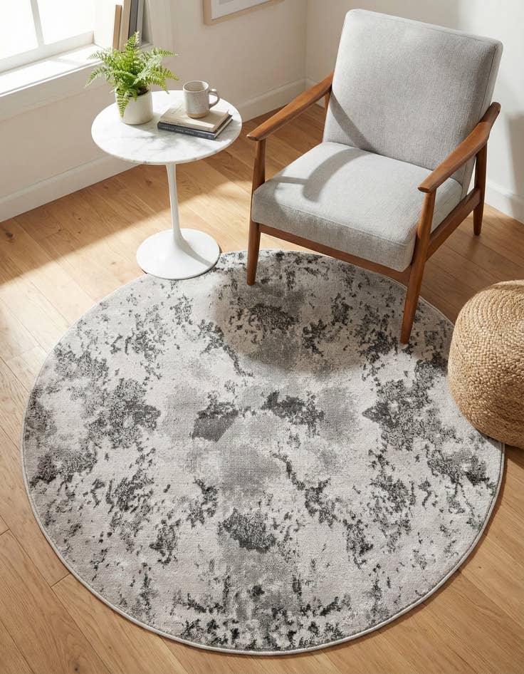 Detail image of 4' x 4' Metropolis Round Rug