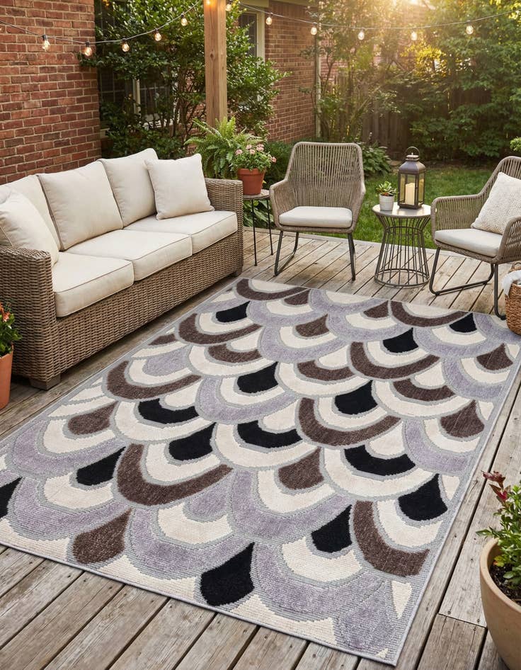 Detail image of 5' x 7' 7  Washable  Indoor / Outdoor Rug