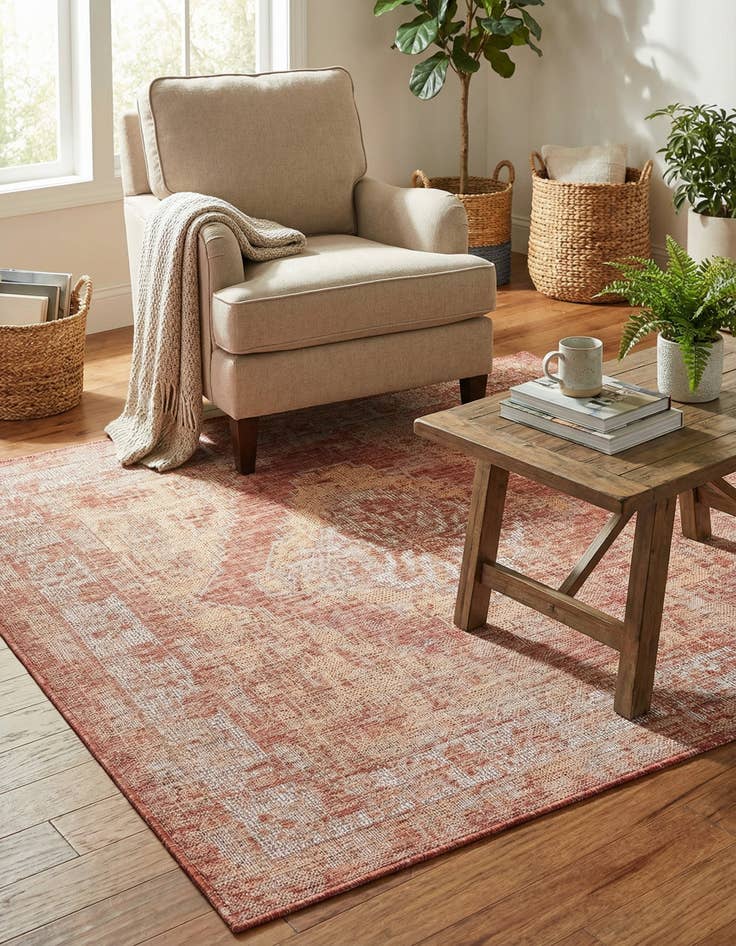 Detail image of  5' 3 x 5' 3  Washable Traditional Indoor / Outdoor Square Rug